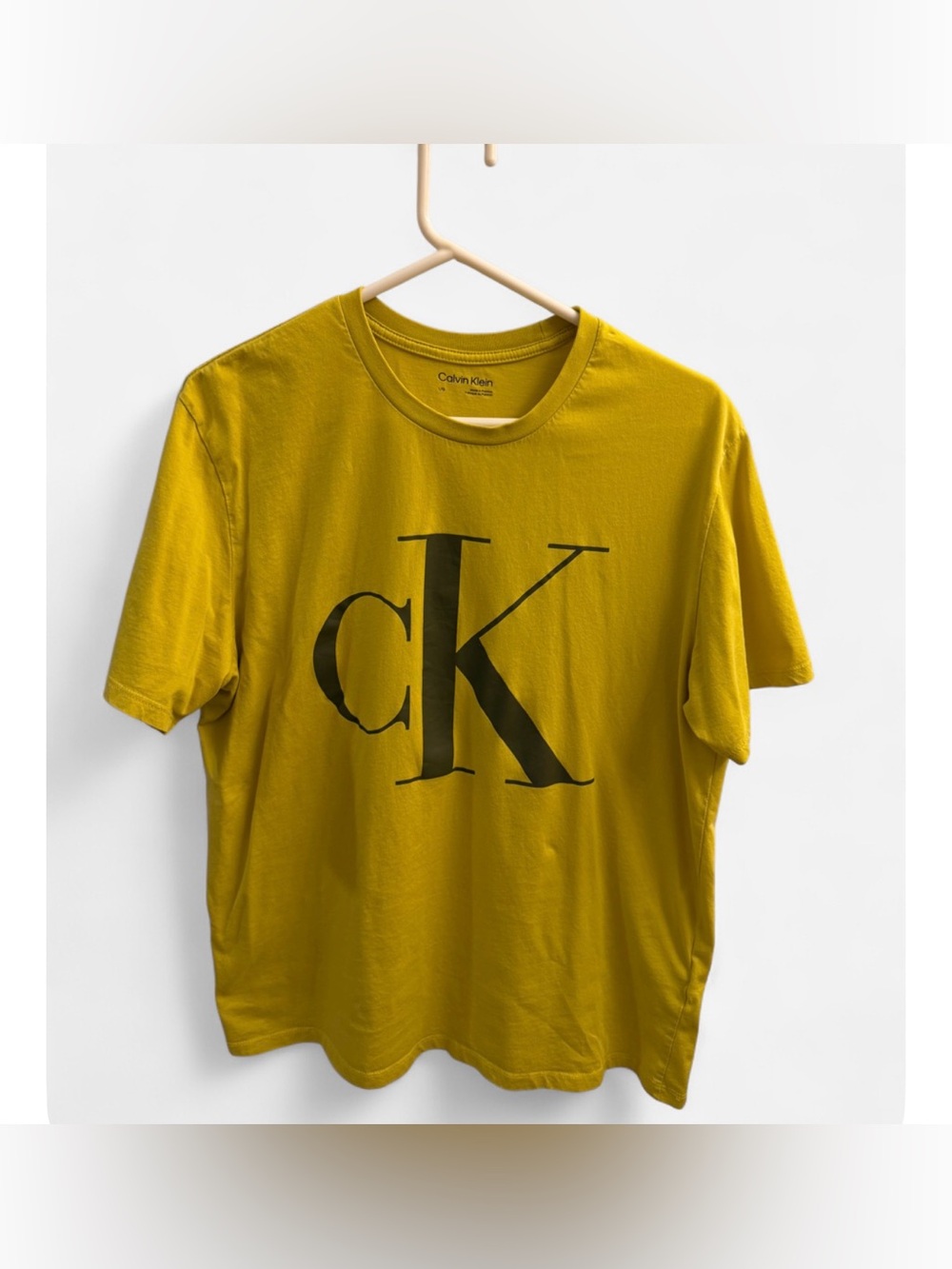 Calvin Klein CK Logo Graphic T-Shirt Mustard Yellow Size L